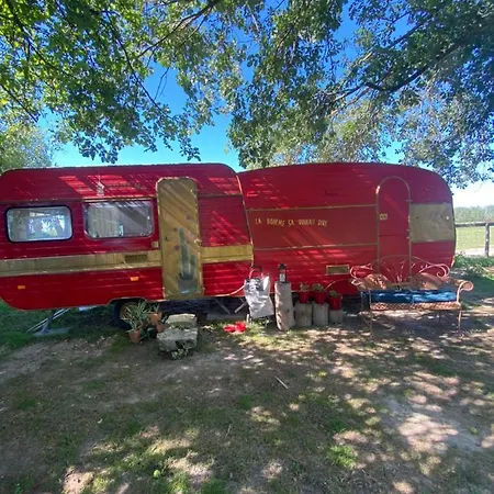 La Maison Du Bonheur 3km Le Pal 3*