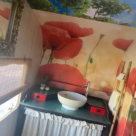 Couette-café La Maison Du Bonheur *