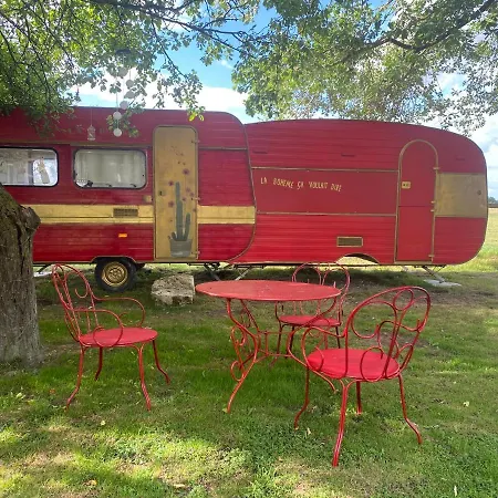 La Maison Du Bonheur 3km Le Pal 3* Thiel-sur-Acolin