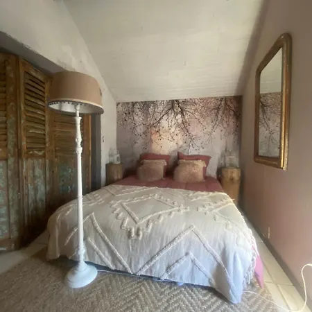 Bed & Breakfast La Maison Du Bonheur 3km Le Pal