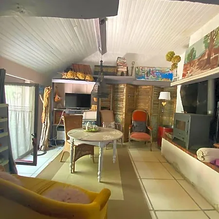 Bed & Breakfast La Maison Du Bonheur 7km Le Pal